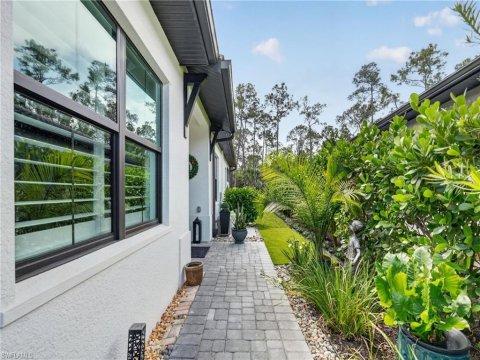 Abaco Pointe Naples Florida Homes for Sale