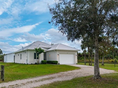 Acreage Header Naples Florida Homes for Sale