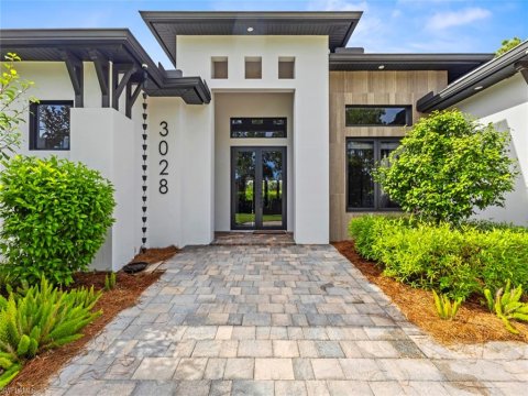 Acreage Header Real Estate