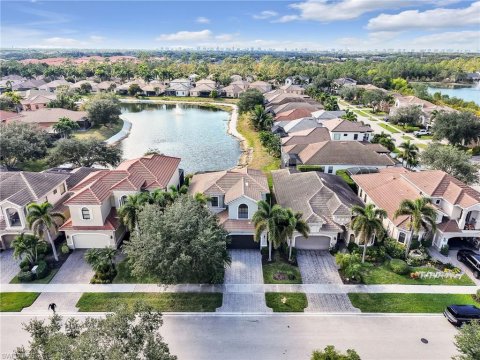 Andalucia Naples Florida Real Estate