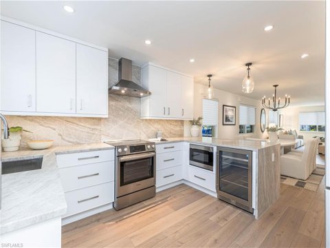 Aqualane Shores Naples Florida Condos for Sale