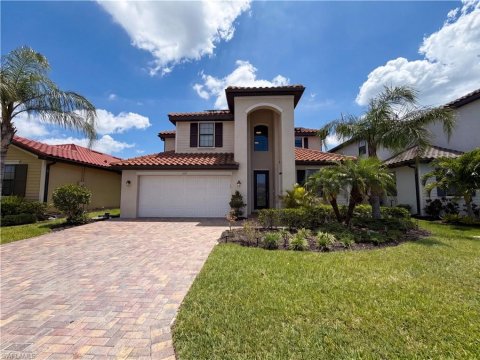 Artesia Naples Real Estate