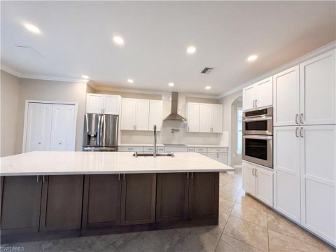 Artesia Naples Real Estate