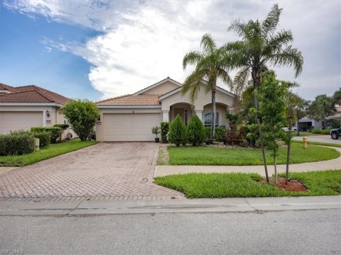 Ave Maria Real Estate