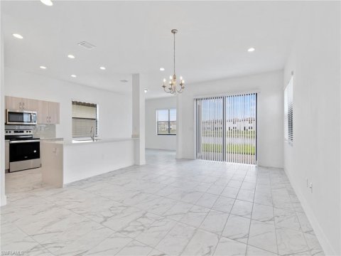 Ave Maria Real Estate