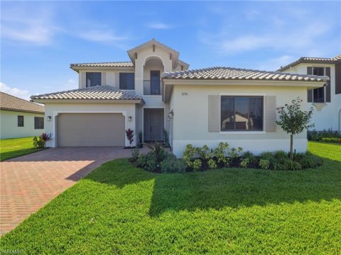 Ave Maria Real Estate