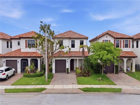 Ave Maria Real Estate