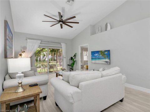 Avion Woods Naples Florida Condos for Sale