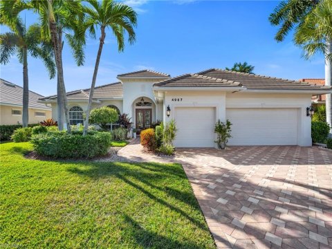 Banyan Woods Naples Florida Homes for Sale