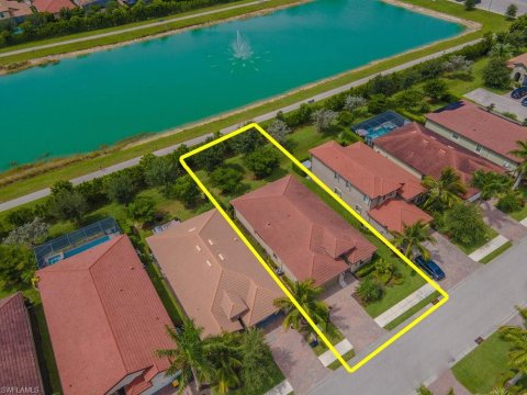 Barrington Cove Naples Florida Homes for Sale