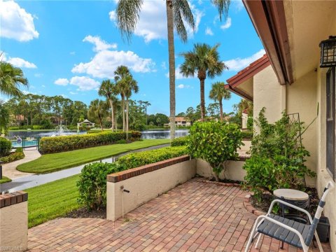 Bay Forest Naples Florida Condos for Sale