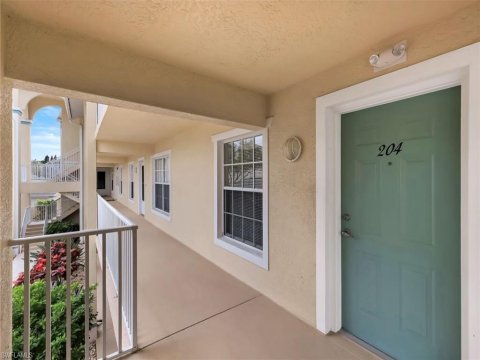 Bay Forest Naples Florida Condos for Sale