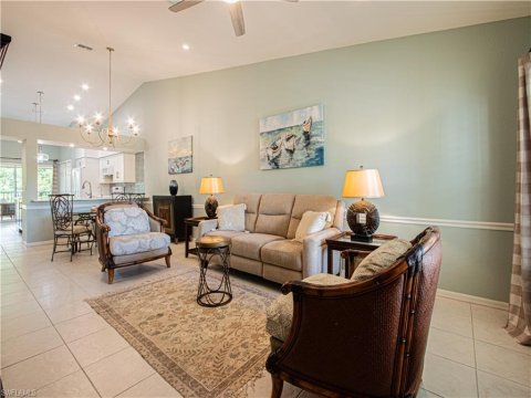 Bay Forest Naples Florida Real Estate