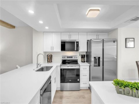 Bay Forest Naples Real Estate