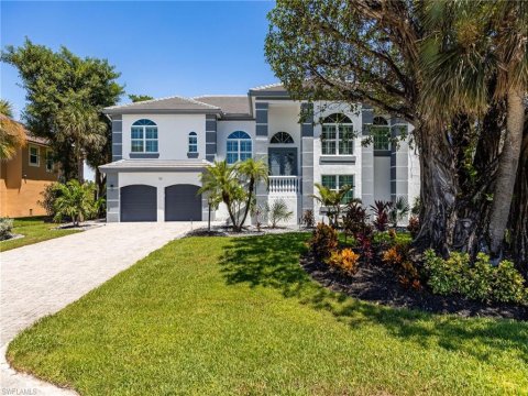 Beachview Country Club Estates Sanibel Florida Real Estate