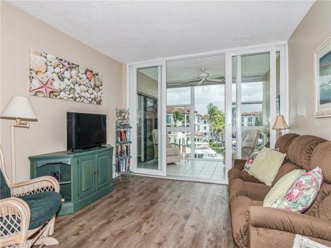 Beaumer Naples Florida Condos for Sale