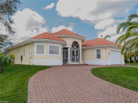 Bell Villa Bonita Springs Florida Homes for Sale