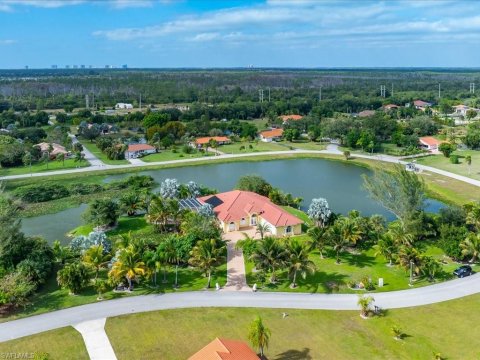 Bell Villa Bonita Springs Real Estate