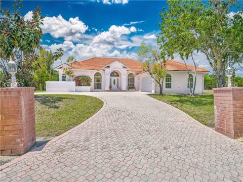 Bell Villa Real Estate