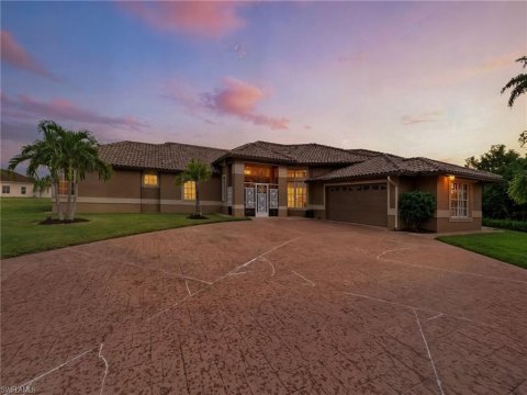 Bell Villa Real Estate