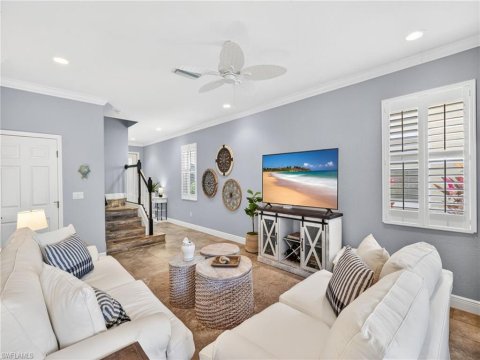 Bella Terra Estero Real Estate