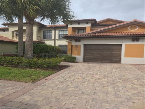 Bella Vita Naples Real Estate