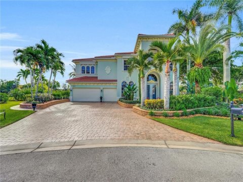 Belle Lago Estero Real Estate