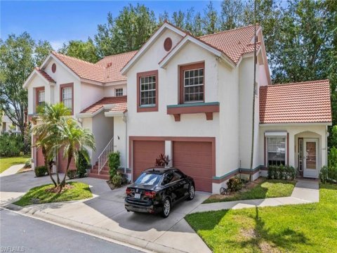 Berkshire Lakes Naples Florida Condos for Sale