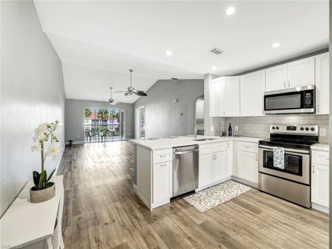 Berkshire Lakes Naples Florida Condos for Sale