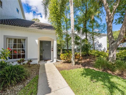 Berkshire Lakes Naples Florida Condos for Sale
