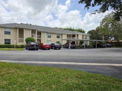 Berkshire Lakes Naples Florida Real Estate