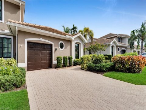 Berkshire Lakes Naples Real Estate