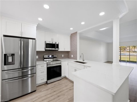 Berkshire Lakes Real Estate