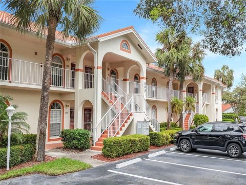 Berkshire Lakes Real Estate