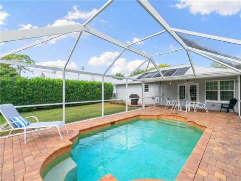 Bonita Shores Real Estate