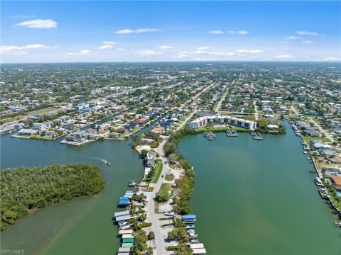 Bonita Shores Real Estate