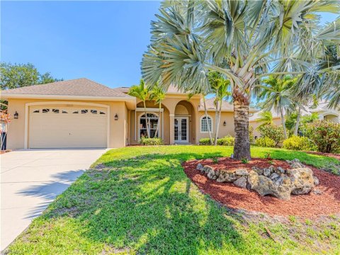 Bonita Springs Golf And Country Club Real Estate