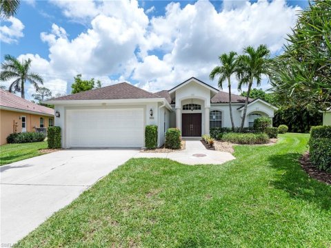 Briarwood Real Estate