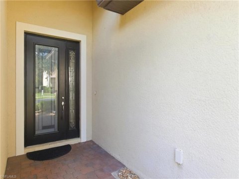 Bucks Run Naples Real Estate