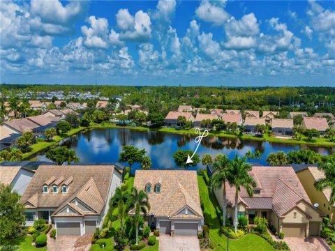 Camden Lakes Naples Florida Homes for Sale