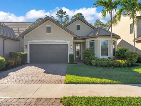 Camden Lakes Naples Real Estate