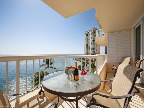 Cape Marco Real Estate