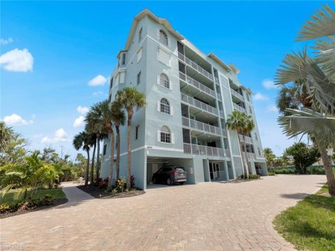 Captains Bay Fort Myers Beach Real Estate