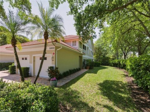 Carlton Lakes Naples Florida Real Estate