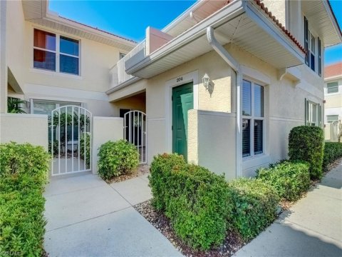 Carlton Lakes Real Estate