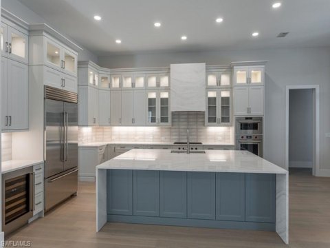 Caymas Naples Florida Homes for Sale