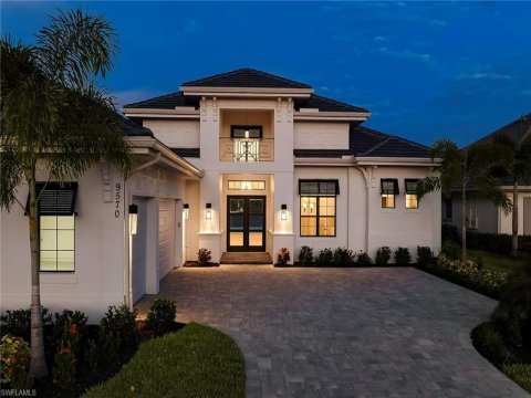 Caymas Naples Florida Real Estate