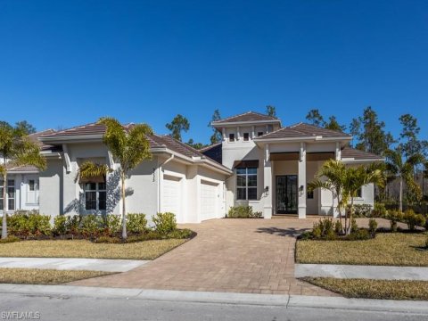 Caymas Naples Florida Real Estate