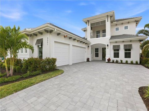 Caymas Naples Florida Real Estate