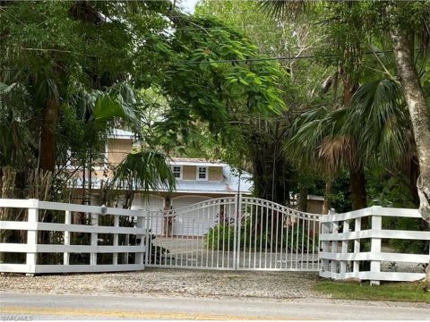 Coconut Creek Naples Florida Homes for Sale
